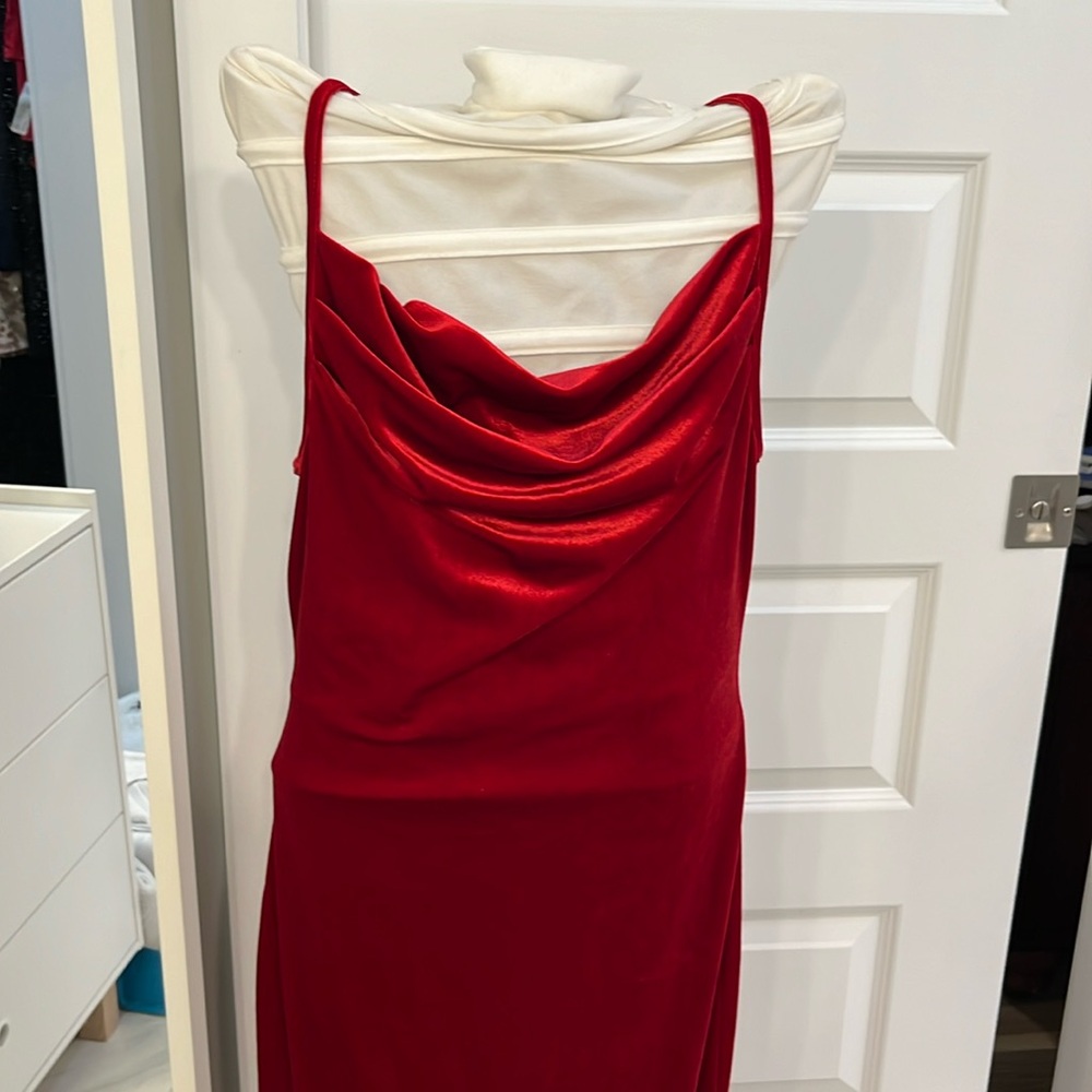 Shein size M velvet dress